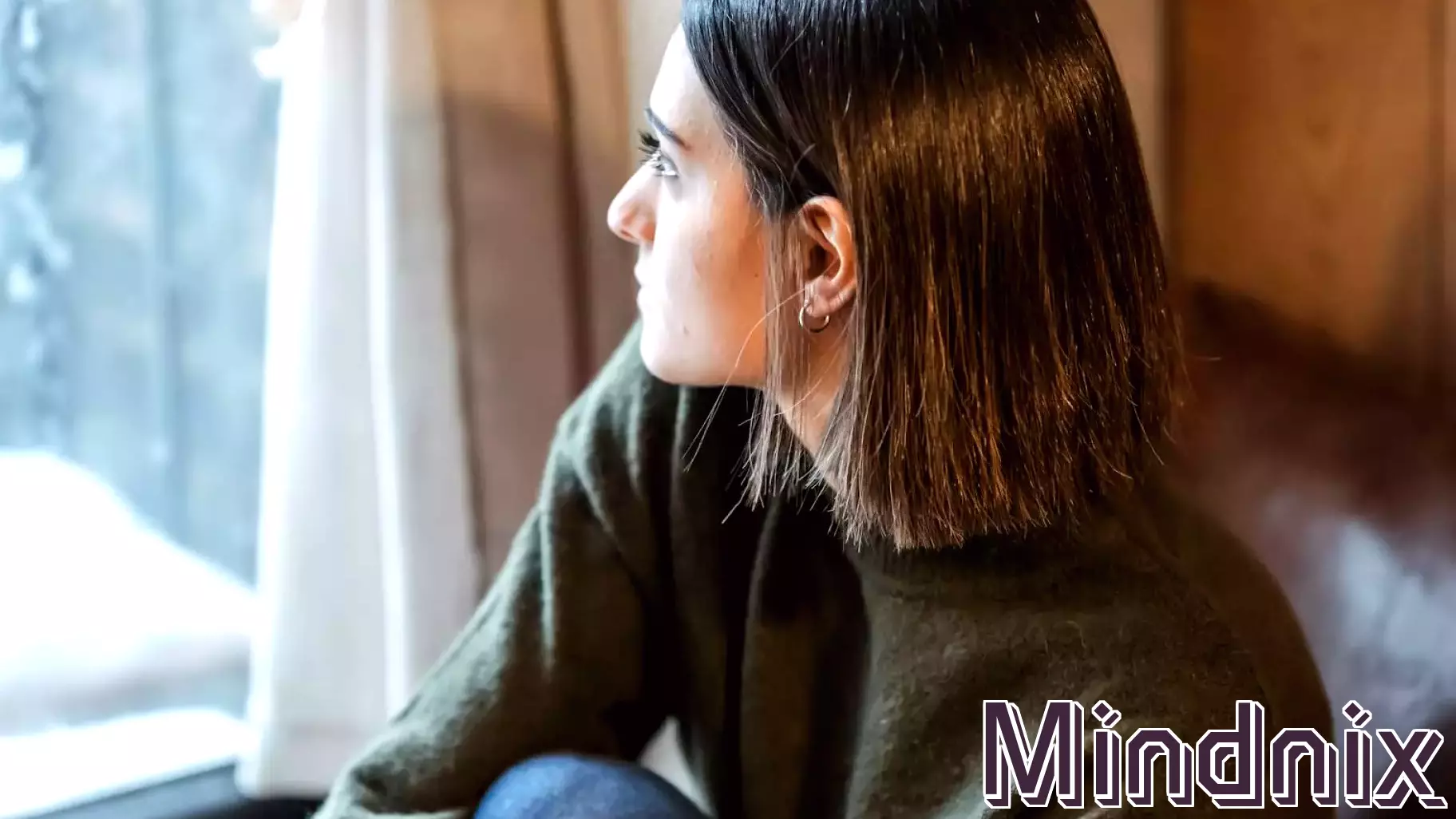 Psychology says adults who have no close friends aren't introverted or antisocial — they picked up these 8 self-protective habits in childhood that now keep everyone out