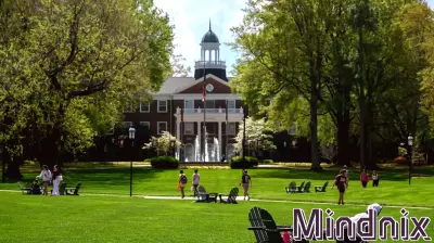 Five Seniors Honored by Elon University's Psychology Department