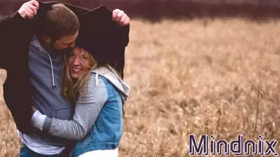 Study Reveals Men’s Higher Romantic Expectations in Relationships